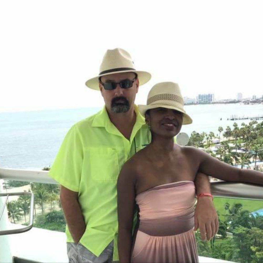 Meet your Posher, Travis